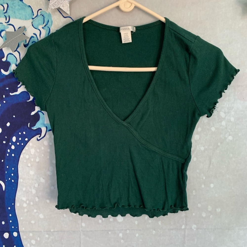 cropped green asymmetrical baby tee